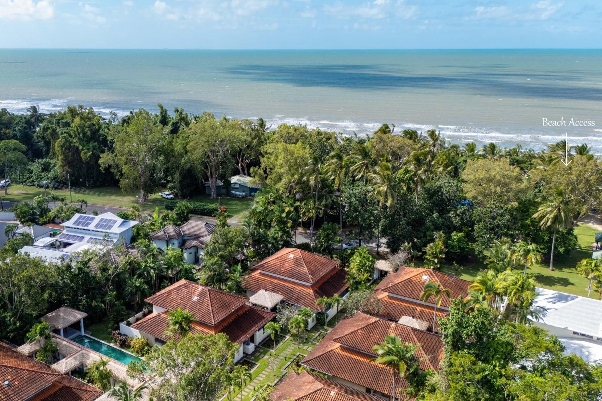 Surya Beachfront Villa Port Douglas Bagian luar foto